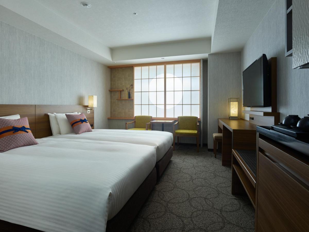 Mitsui Garden Hotel Kyoto Station Bagian luar foto